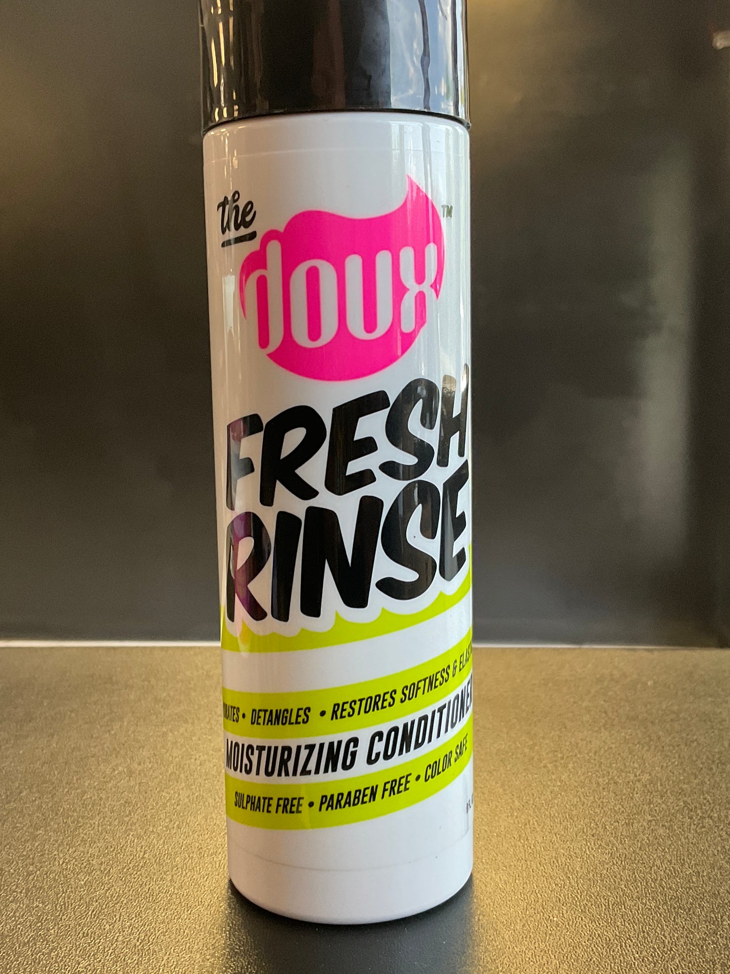 The Doux Fresh Rinse Moisturizing Conditioner