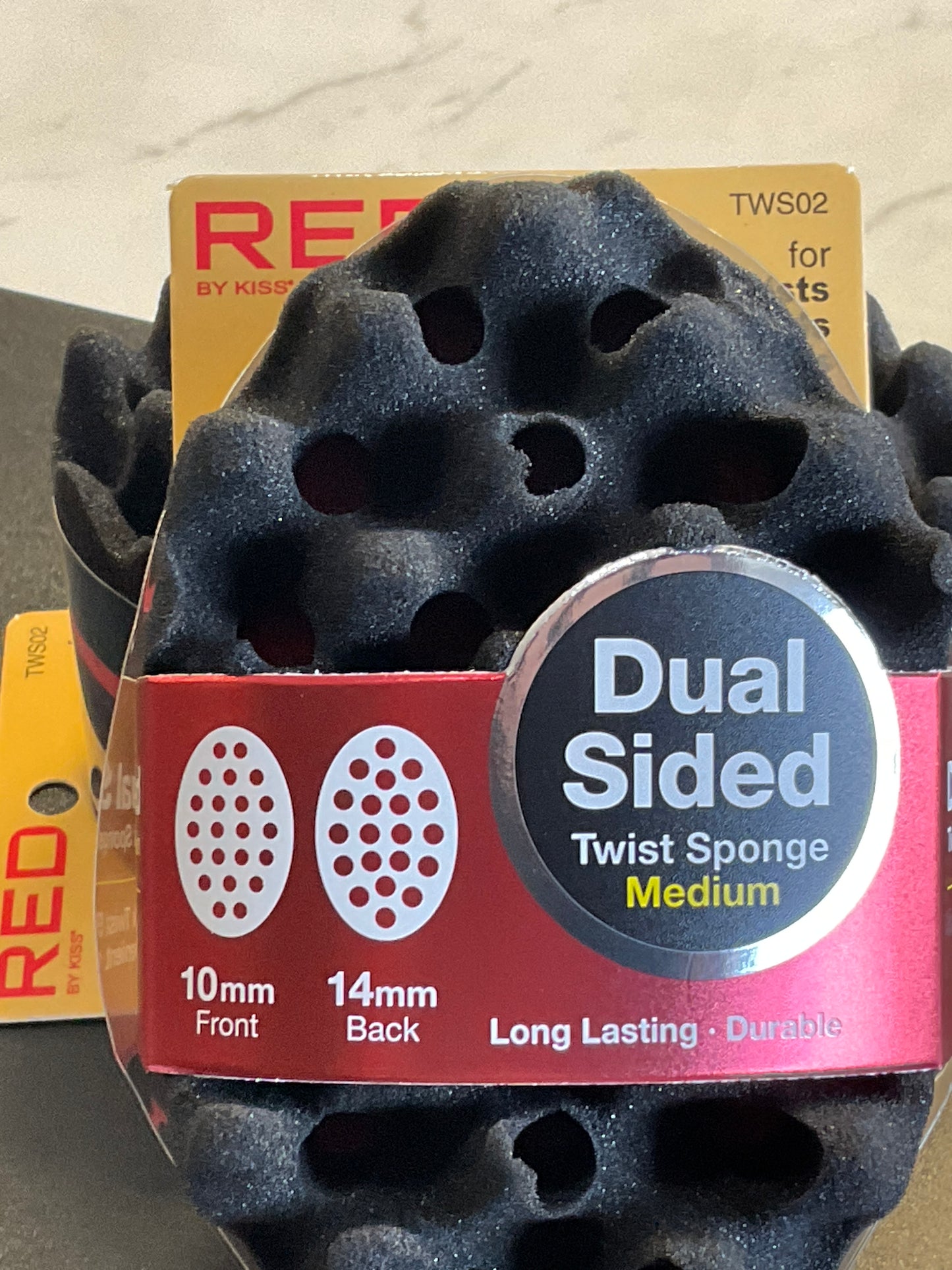 Red by Kiss Dual Sided Twist Sponge