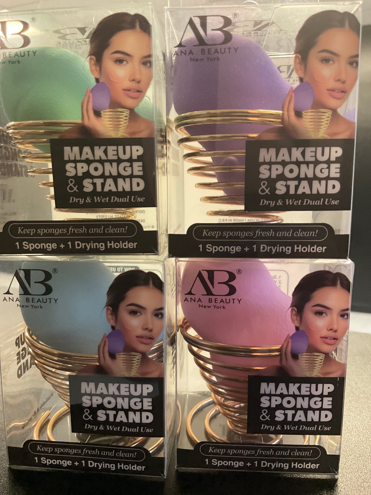 Makeup Sponge & Stand